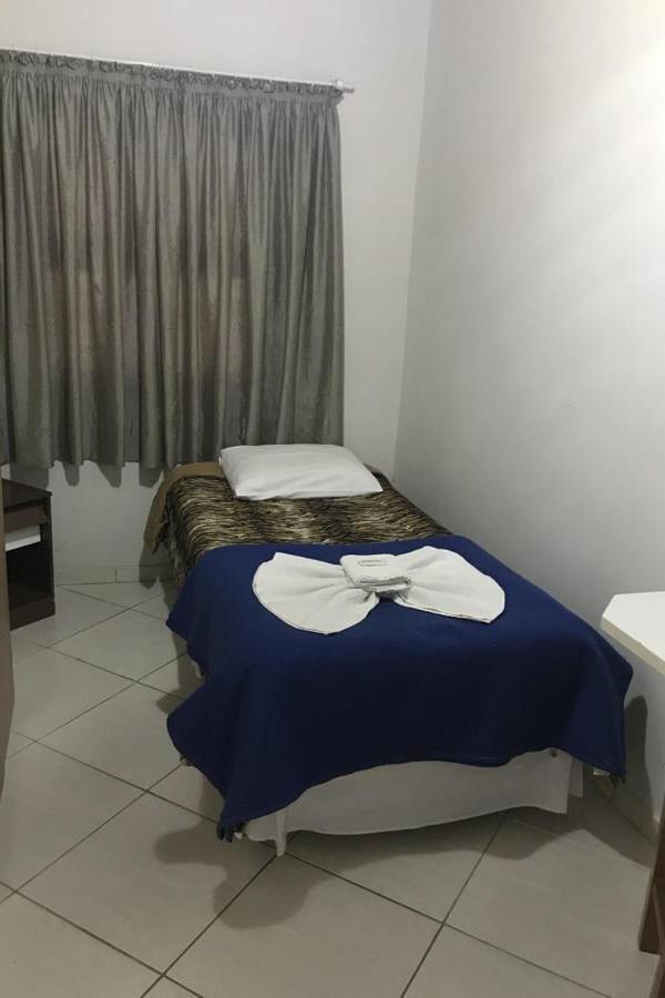 Hotel Vison Жарину Екстериор снимка